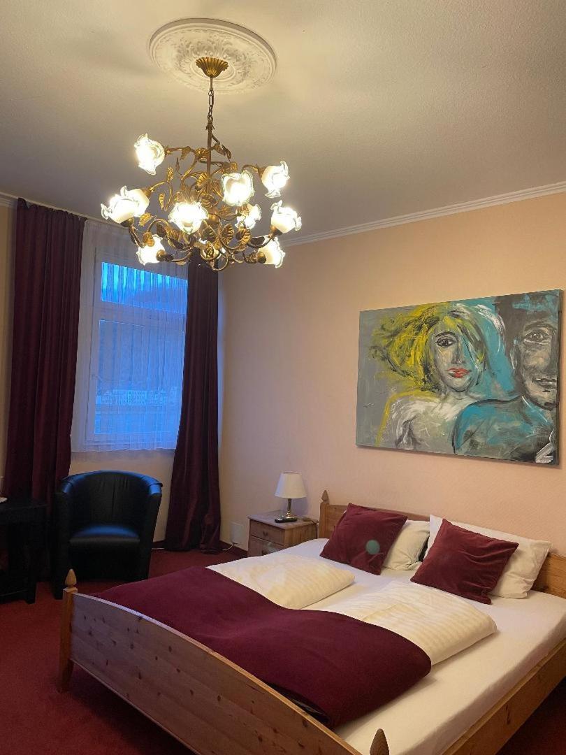Hotel Zum Goldenen Loewen Sankt Goar Room photo